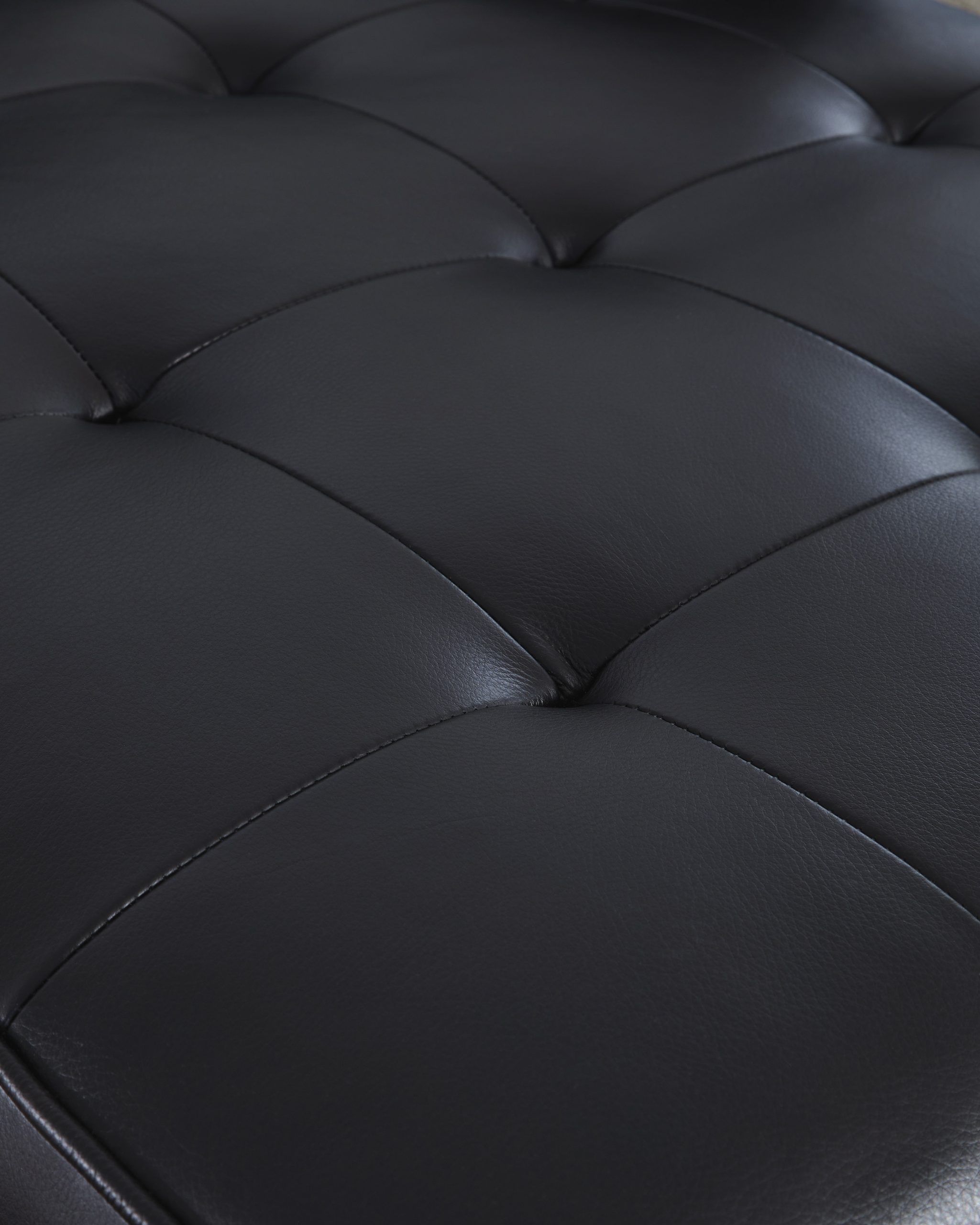 Bryceview Sofa - Onyx - Image 4