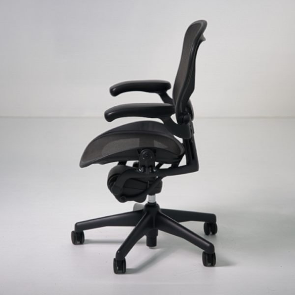 Side view of pre-owned Herman Miller Aeron Classic task chair in black