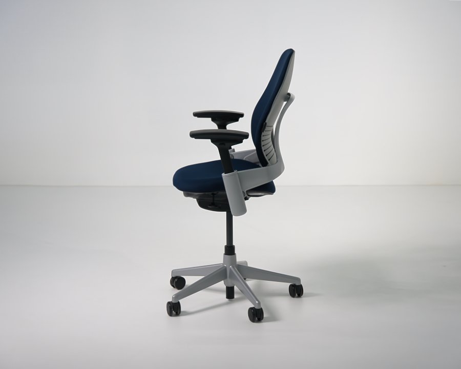 Side view of refurbished Steelcase Leap V2 task chair in navy